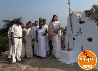 शितल सोमनानी यांचा समाजसेवेत विशेष योगदान: प्रजासत्ताक दिनानिमित्त विराट राज्याच्या किल्ल्यावर झेंडावंदन